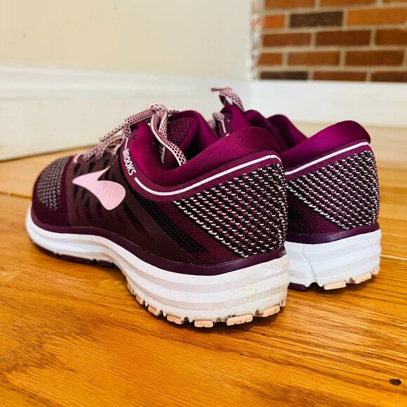 Brooks Womens Plum Pink Purple Revel Running Shoe 1202491B598 Sz 8 US - Picture 11 of 16